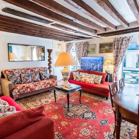 Spacious In Montparnasse Paris