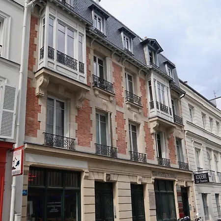 Appartamento Spacious In Montparnasse Parigi